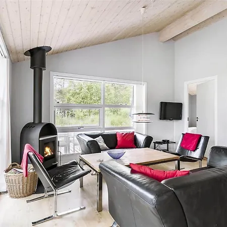 Дом отдыха 1432 Aakirkeby - Holsteroddevej 6 *